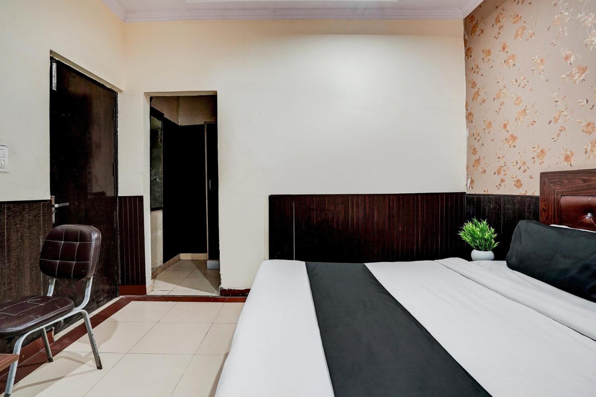 Super Hotel O Bg Hotel Faridabad Eksteriør bilde