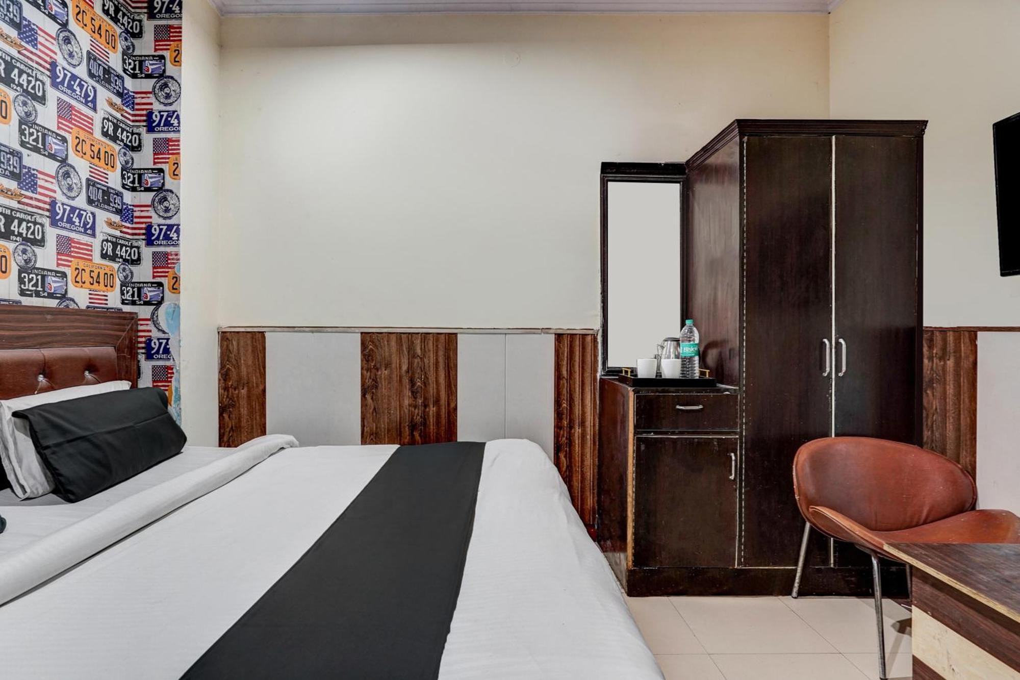 Super Hotel O Bg Hotel Faridabad Eksteriør bilde