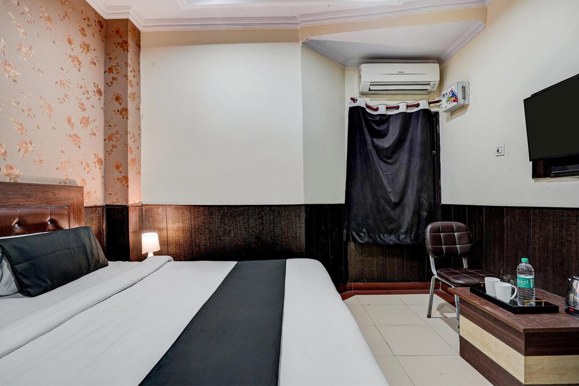 Super Hotel O Bg Hotel Faridabad Eksteriør bilde